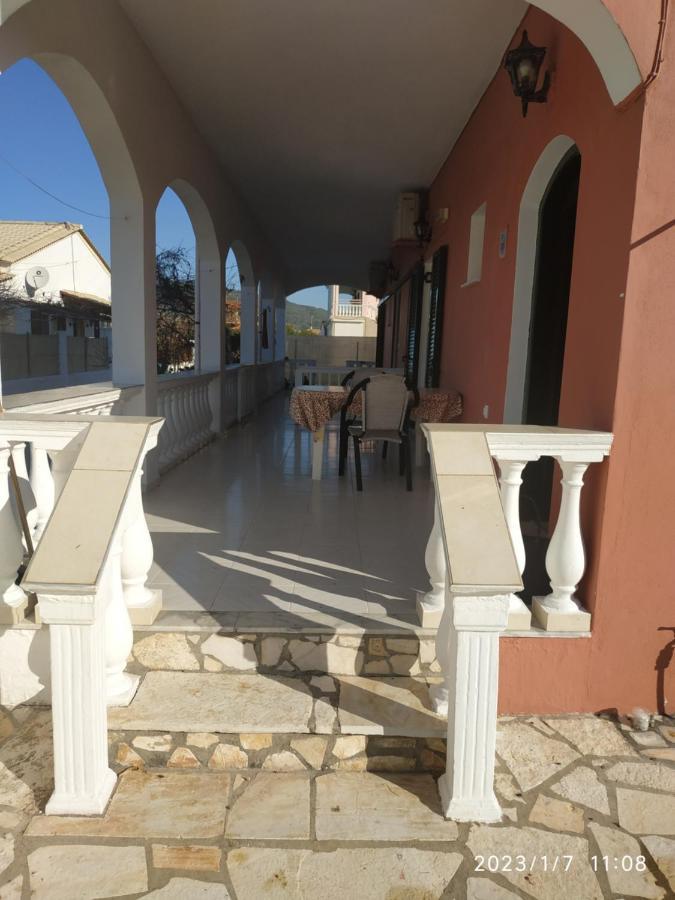 Gerekos Studios And Apartments Agios Georgios  Buitenkant foto