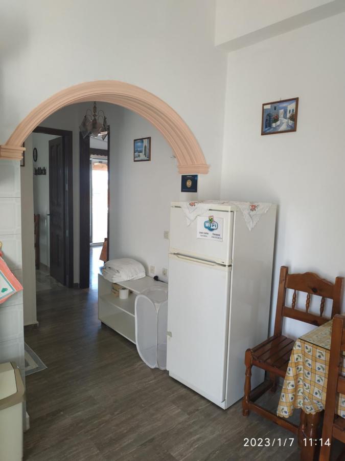 Gerekos Studios And Apartments Agios Georgios  Buitenkant foto