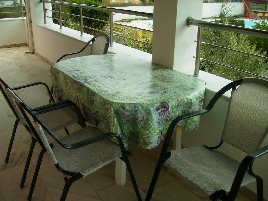 Gerekos Studios And Apartments Agios Georgios  Buitenkant foto
